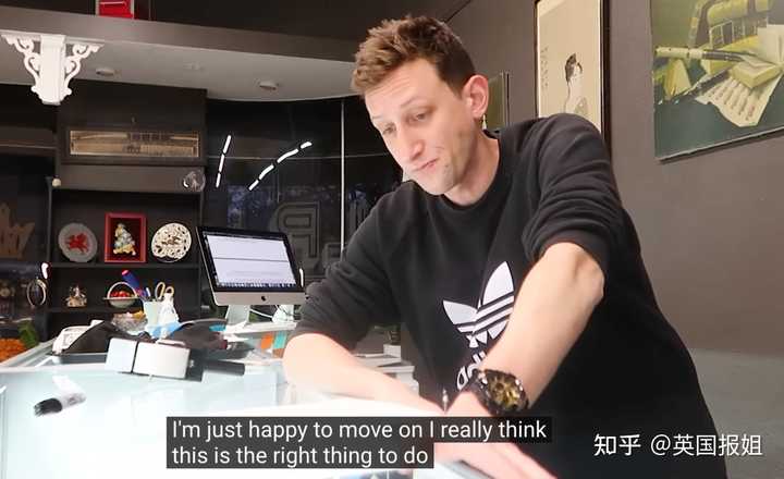 美國小伙的中國典當(dāng)行之旅