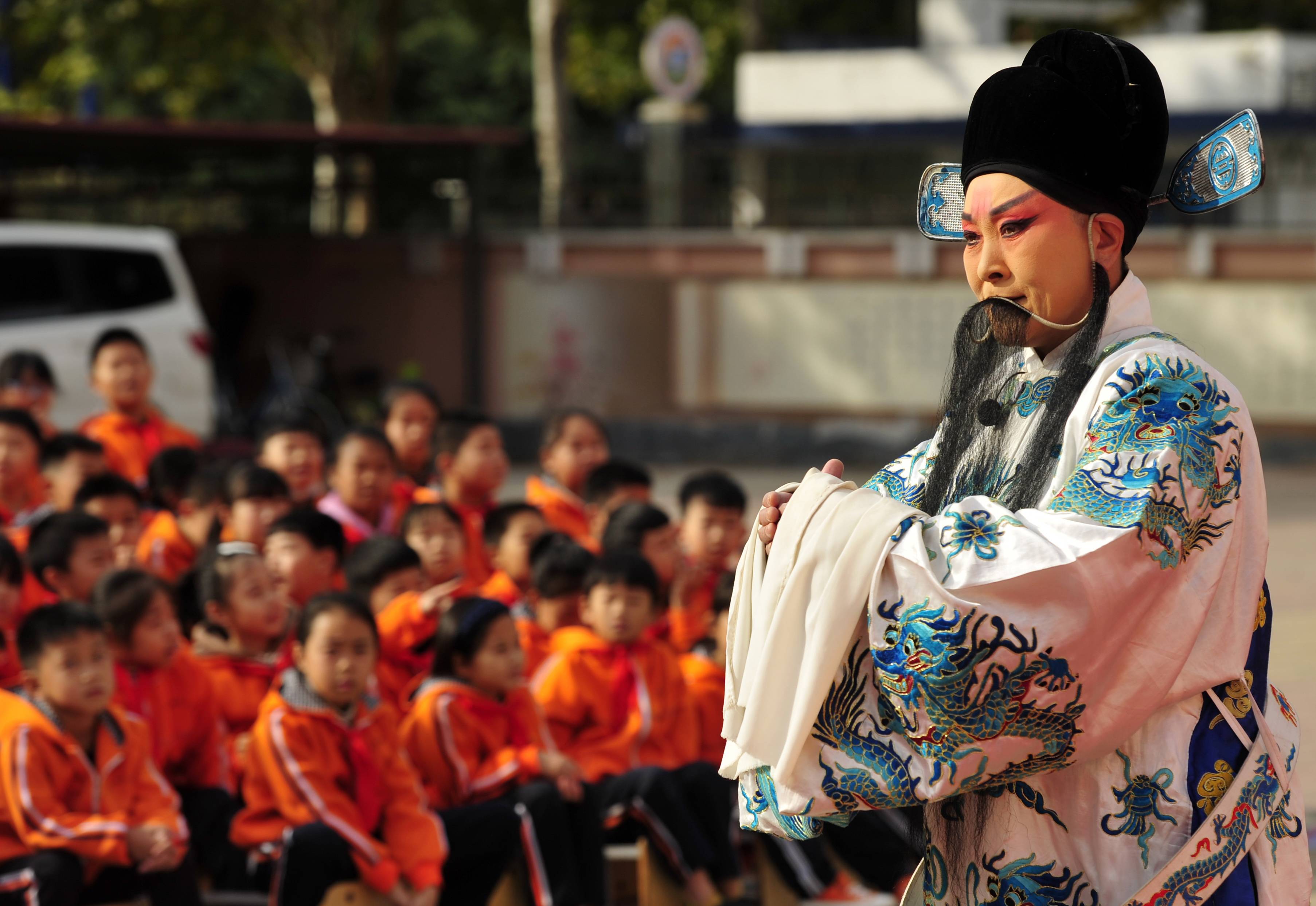 地方戲曲進校園，傳承與弘揚傳統(tǒng)藝術(shù)文化