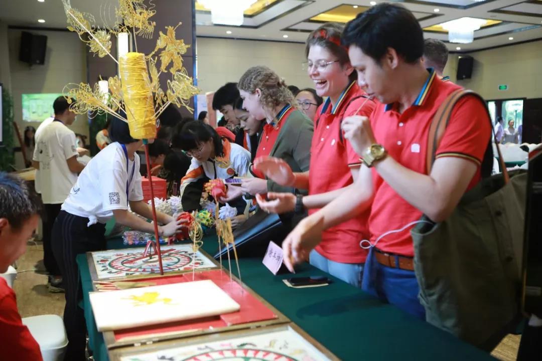數(shù)字化內(nèi)容，滿足跨文化娛樂需求的策略探究