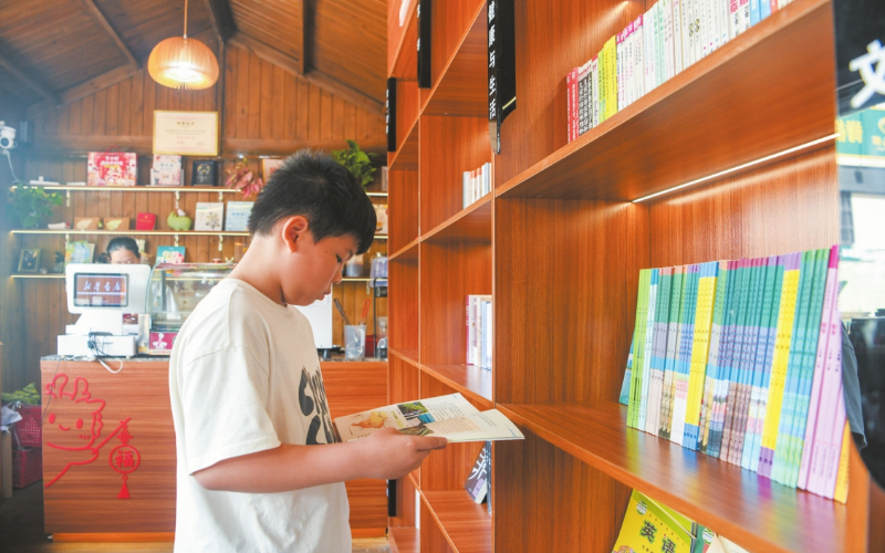 社區(qū)圖書館，年輕人的知識樂園與社交新寵