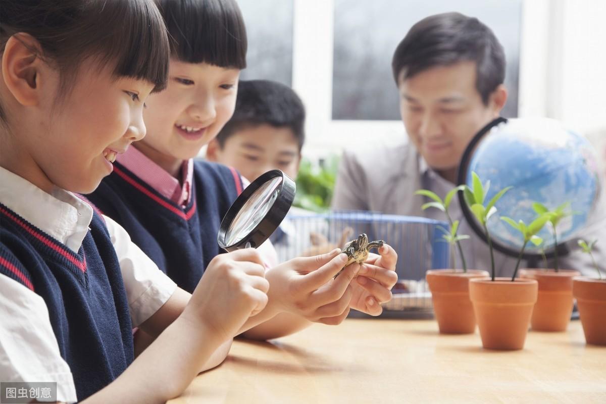 家庭教育，如何引導(dǎo)孩子樹(shù)立健康價(jià)值觀