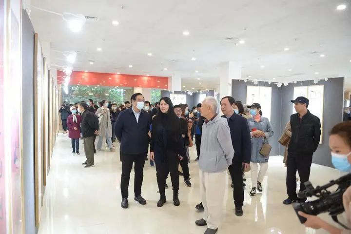 國模精品一區(qū)二區(qū)三區(qū),平臺效率技術(shù)更新_新潮版69.42.19